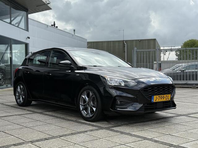 Ford FOCUS 1.0 EcoBoost ST Line Business | Navi | Trekhaak | Carplay |