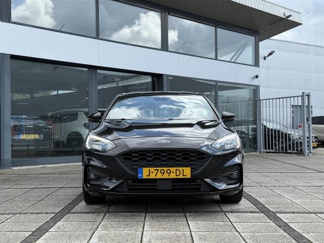 Ford FOCUS 1.0 EcoBoost ST Line Business | Navi | Trekhaak | Carplay |