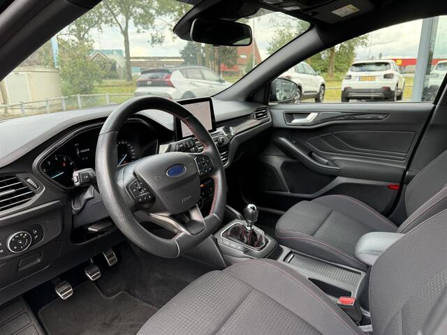Ford FOCUS 1.0 EcoBoost ST Line Business | Navi | Trekhaak | Carplay |