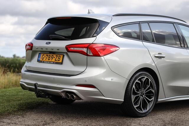 Ford FOCUS Wagon EcoBoost ST-Line ? B&O ? LED ? ACC