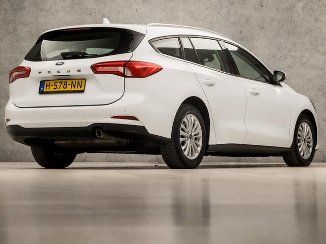 Ford FOCUS Wagon 1.0 EcoBoost Titanium Business Automaat (APPLE CARPLAY, GROOT NAVI, STUUR/STOELVERWARMING, PARKEERSENSOREN, SPORTSTOELEN, CRUISE, DAB+, LED KOPLAMPEN, NIEUWE APK, NIEUWSTAAT)