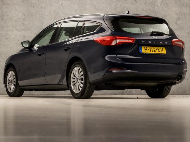 Ford FOCUS Wagon 1.0 EcoBoost Titanium (APPLE CARPLAY, GROOT NAVI, CLIMATE, ADAPTIVE CRUISE, SPORTSTOELEN, KEYLESS, PARKEERSENSOREN, LM VELGEN, LED KOPLAMPEN, NIEUWE APK, NIEUWSTAAT)