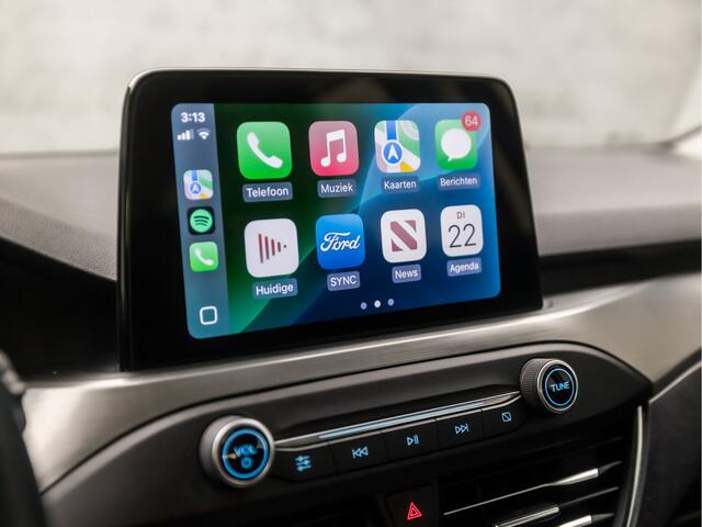 Ford FOCUS Wagon 1.0 EcoBoost Titanium (APPLE CARPLAY, GROOT NAVI, CLIMATE, ADAPTIVE CRUISE, SPORTSTOELEN, KEYLESS, PARKEERSENSOREN, LM VELGEN, LED KOPLAMPEN, NIEUWE APK, NIEUWSTAAT)