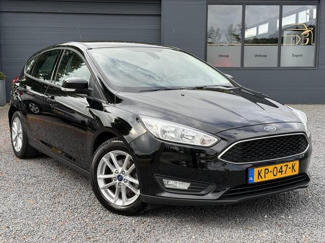 Ford FOCUS 1.0 Trend 2e Eigenaar,Navi,Airco,Cruise,Pdc,Lm velgen,Nieuwe Apk bij Aflevering