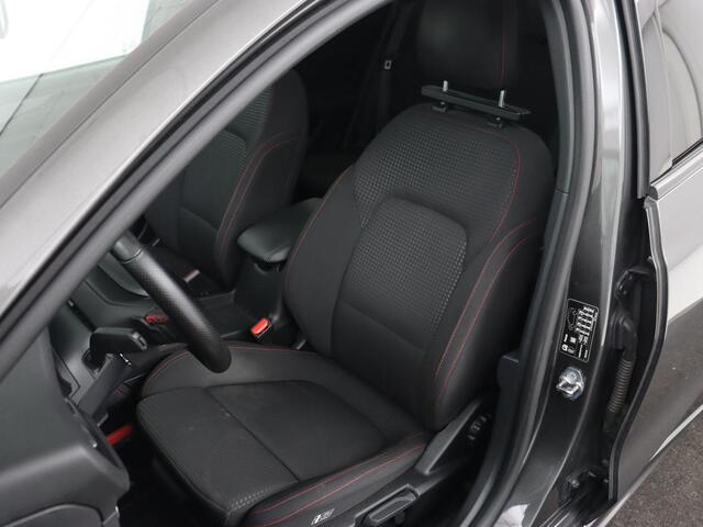 Ford FOCUS 1.5 EcoBoost ST Line X | Panoramadak | Trekhaak | Camera | Carplay | Digital Cockpit | Adaptive cruise | B&O Sound | Navigatie | Climate control | Keyless | Full LED