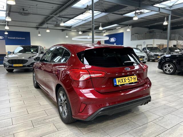 Ford FOCUS EcoBoost 125 pk ST Line | Winter Pack | Camera | Half leer | El. verst. stoel | Navi | Clima | Cruise | 100% dealer onderh.