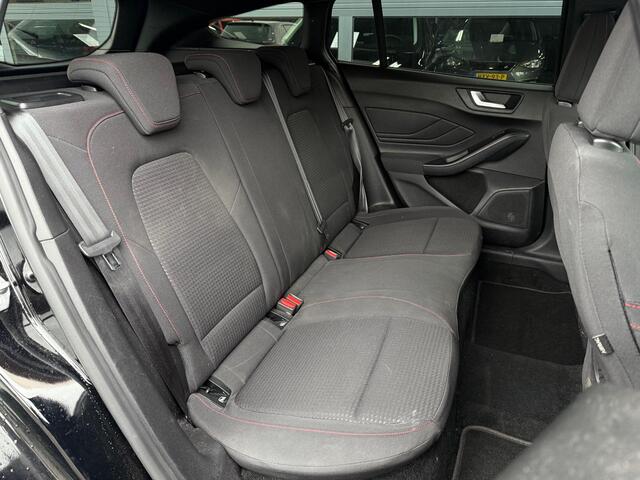Ford FOCUS Wagon 1.0 EcoBoost ST Line ACC Navi Camera