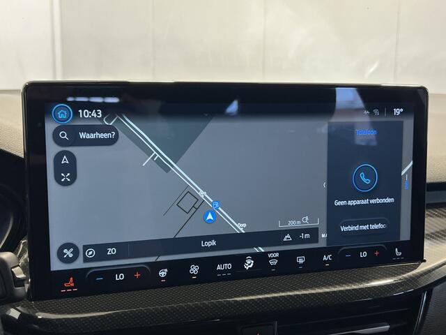 Ford FOCUS 1.0 EcoBoost Hybrid ST Line X | Navigatie/Android/Apple Carplay | LM Velgen 17" | Stoelen + Stuur Verwarmd | PDC Voor en Achter | Achteruitrijcamera | Cruise Control Adaptief |