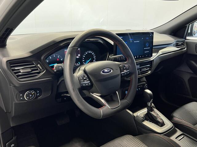 Ford FOCUS 1.0 EcoBoost Hybrid ST Line X | Navigatie/Android/Apple Carplay | LM Velgen 17" | Stoelen + Stuur Verwarmd | PDC Voor en Achter | Achteruitrijcamera | Cruise Control Adaptief |
