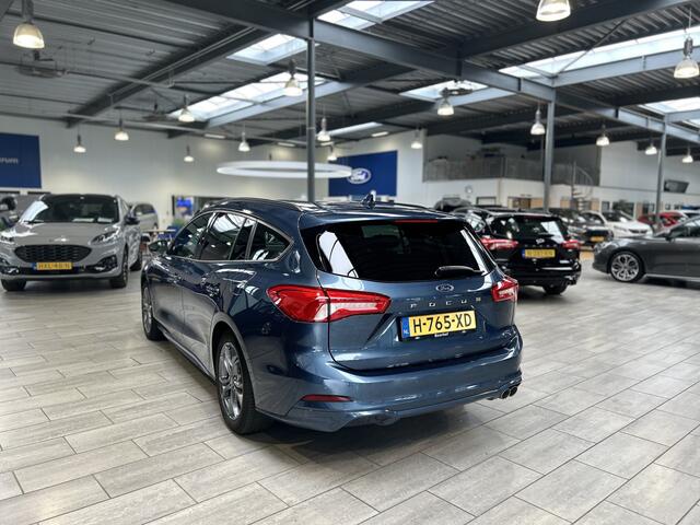 Ford FOCUS Wagon EcoBoost 125 pk ST Line | Winter Pack | LED | Adapt. cruise | El. a. klep | Keyless entry | 100% dealer onderh.