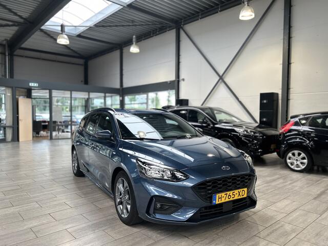 Ford FOCUS Wagon EcoBoost 125 pk ST Line | Winter Pack | LED | Adapt. cruise | El. a. klep | Keyless entry | 100% dealer onderh.