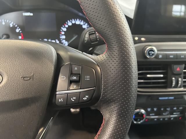Ford FOCUS Wagon EcoBoost 125 pk ST Line | Winter Pack | LED | Adapt. cruise | El. a. klep | Keyless entry | 100% dealer onderh.