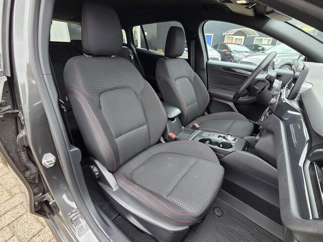 Ford FOCUS Wagon 1.0 EcoBoost ST Line AUTOMAAT|NAVIGATIE|HEAD-UP DISPLAY|LED KOPLAMPEN|STOELVERWARMING+STUUR|GETINT GLAS|18 INCH|DEALER ONDERHOUDEN Maandag tot Vrijdag geopend van 09.00 tot 20.00 uur geopend en Zaterdag van 09.00 tot 18.00 uur