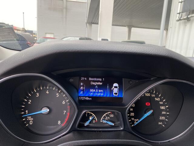 Ford FOCUS 1.5 Black Edition