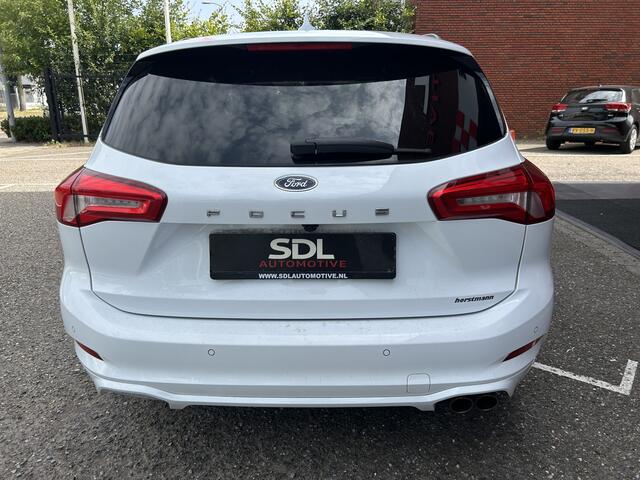Ford FOCUS Wagon 1.5 ST-Line // FULL LED // NAVI + CARPLAY // CAMERA + PDC V+A // B&O AUDIO