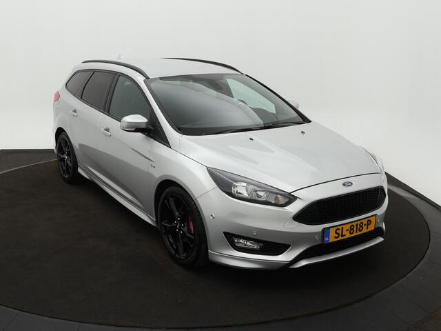 Ford FOCUS Wagon 1.0 125PK ST-Line Wagon | 18-inch | Trekhaak | Voorruitverwarming | ISOFIX |