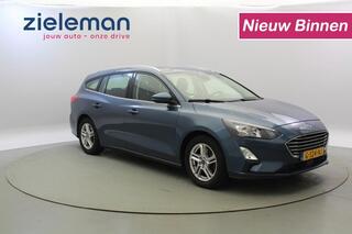 ford-focus-1.0-ecoboost-edition-bus