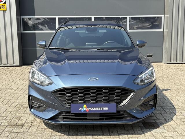 Ford FOCUS Wagon 1.5 EcoBoost ST Line Business | Navi | Carplay | Camera | Trekhaak | DAB | Sportpakket