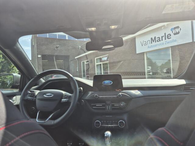 Ford FOCUS 1.0 EcoBoost ST Line Business CAMERA STOEL- EN STUURVERWARMING AUTOM PARKEREN