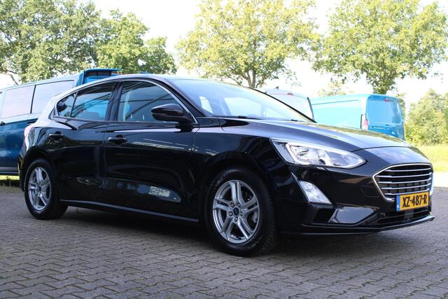 Ford FOCUS 1.0 EcoBoost 125 PK Trend Business | Dealeronderhouden | Winterpakket | Climate Control | Navigatie | Parkeersensoren V+A