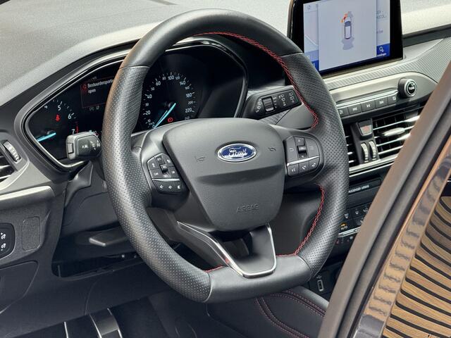 Ford FOCUS Wagon 1.0 EcoBoost ST Line Business Panodak / Led / Adapt. Cruise / Navi / Bang & Olufsen