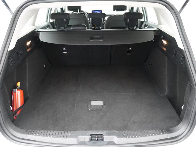 Ford FOCUS Wagon EcoBoost 125PK Hybrid Trend Edition Business | Trekhaak | AGR stoel I LED I Camera I Navi I Cruise