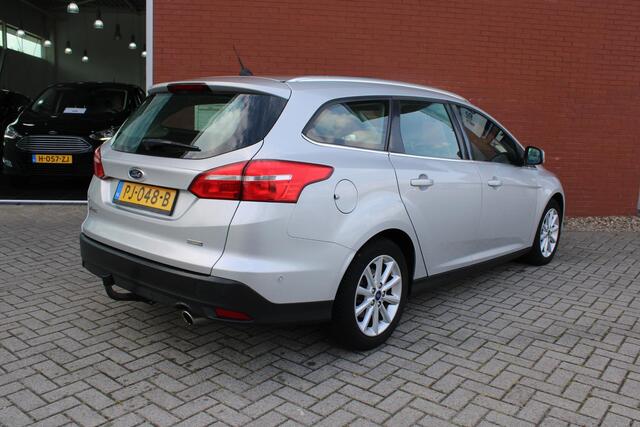 Ford FOCUS Wagon 1.5 EcoBoost 150 PK Titanium | Trekhaak | 1500 KG Trekgewicht | Navigatie | PDC V + A | Climate Control | Cruise Control | Voorruitverwarming | Dealeronderhouden