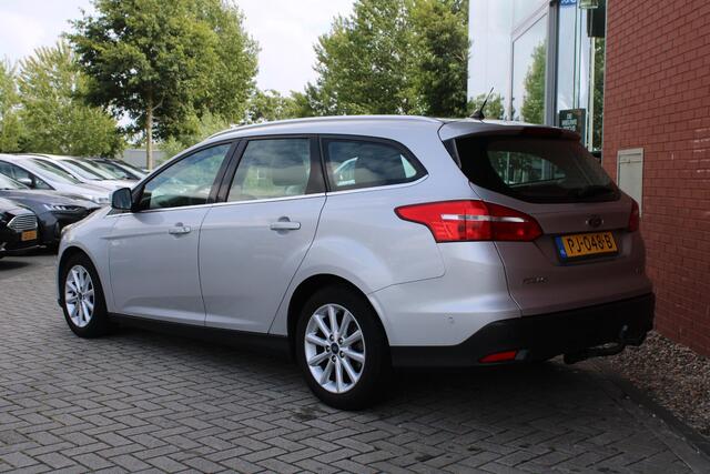 Ford FOCUS Wagon 1.5 EcoBoost 150 PK Titanium | Trekhaak | 1500 KG Trekgewicht | Navigatie | PDC V + A | Climate Control | Cruise Control | Voorruitverwarming | Dealeronderhouden
