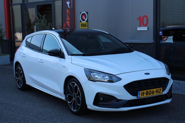 Ford FOCUS 1.0 St-line Autom 125PK CLIMA, PDC, 18 INCH, WINTERPAKKET