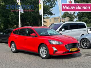 ford-focus-wagon-1.5-ecoblue-titani