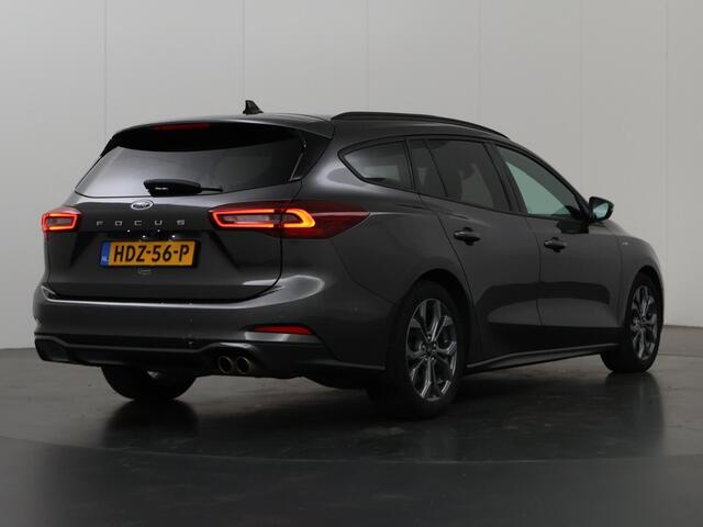 Ford FOCUS Wagon 1.0 EcoBoost Hybrid ST Line | Panoramadak | Parkeercamera | Winterpakket | Cruise Control Adaptief | Dodehoekdetectie | Navigatie |