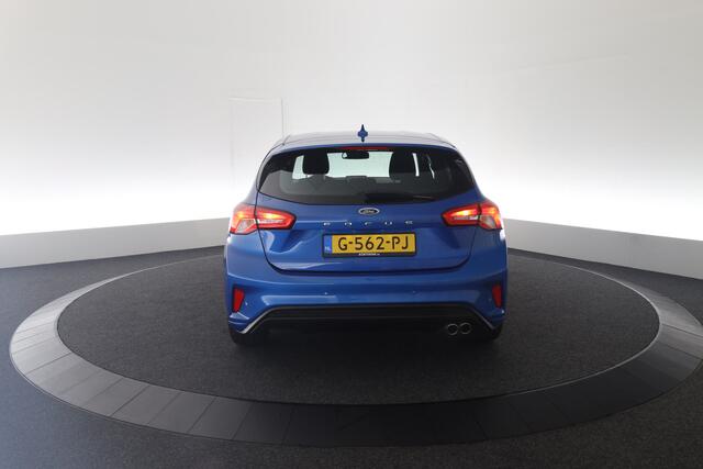 Ford FOCUS 1.0 EcoBoost ST Line Business | Winterpakket
