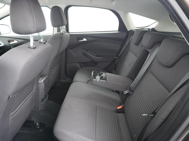 Ford FOCUS 1.0 EcoBoost Titanium