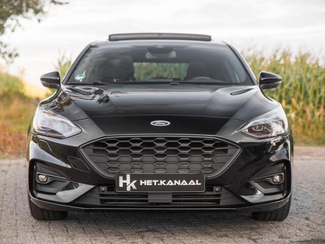 Ford FOCUS 1.5 EcoBoost ST Line Pano ACC B&O Keyless