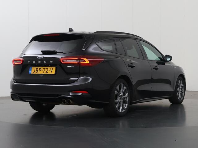 Ford FOCUS Wagon 1.0 EcoBoost Hybrid ST Line X | Winterpakket | Cruise Control Adaptief | Parkeercamera | Navigatie |