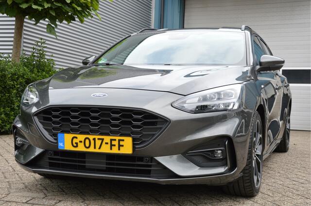 Ford FOCUS Wagon 1.5 EcoBlue ST Line Business