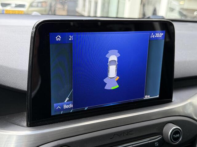 Ford FOCUS 1.0 EcoBoost Titanium Bus. |PDC v+a|Carplay|Trekhaak|
