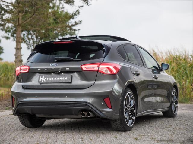 Ford FOCUS 1.5 EcoBoost ST Line Business Pano ACC B&O Keyless