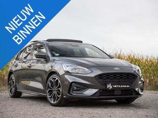 ford-focus-1.5-ecoboost-st-line-bus