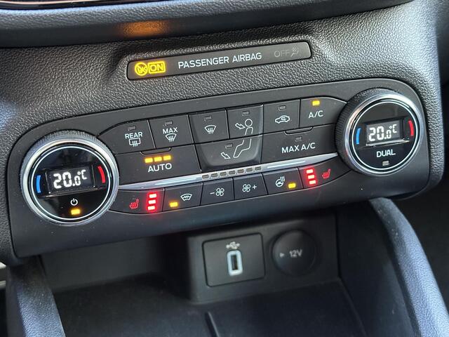 Ford FOCUS 1.0 EcoBoost ST Line Business | Navi/Carplay/Camera/Winterpack/Cruise Adaptief
