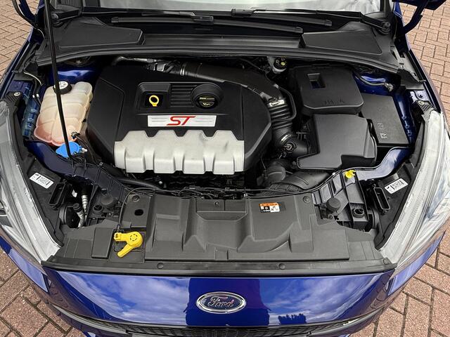 Ford FOCUS 2.0 ST3 Performance Pack, NL-Auto, Dealer O.H.