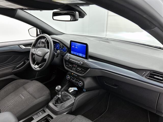 Ford FOCUS 1.0 EcoBoost Hybrid Active X Business | Panoramadak |