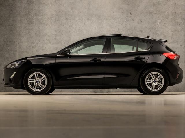 Ford FOCUS 1.0 EcoBoost Sport (PANORAMADAK, APPLE CARPLAY, GROOT NAVI, PARKEERSENSOREN, SPORTSTOELEN, LED KOPLAMPEN, LM VELGEN, CRUISE, NIEUWE APK, NIEUWSTAAT)