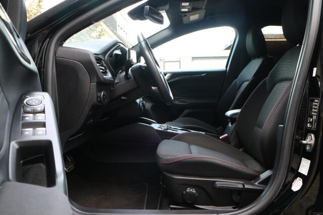 Ford FOCUS Wagon 1.5 EcoBoost ST Line | Navi | Camera | Automaat! |