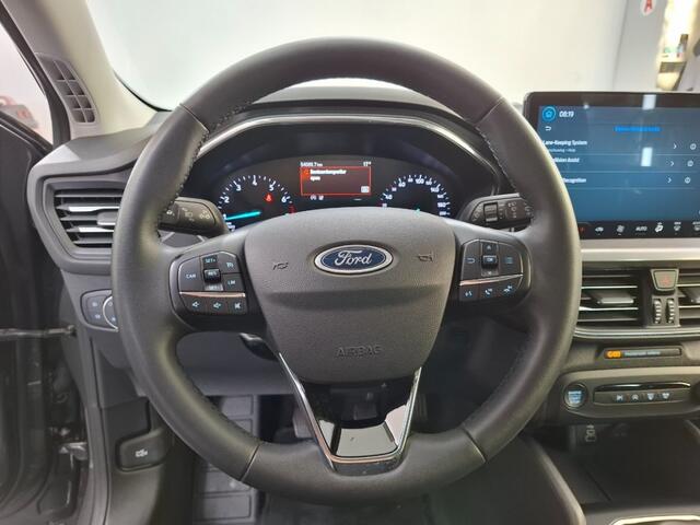 Ford FOCUS 1.0 Ecoboost Titanium - Carplay - Sensoren voor+achter