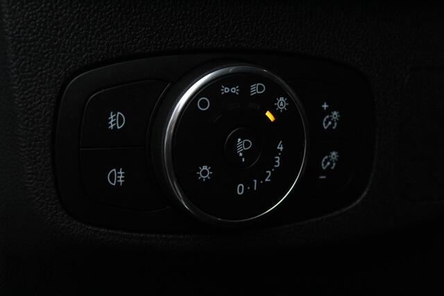 Ford FOCUS 1.0 EcoBoost Hybrid Connected