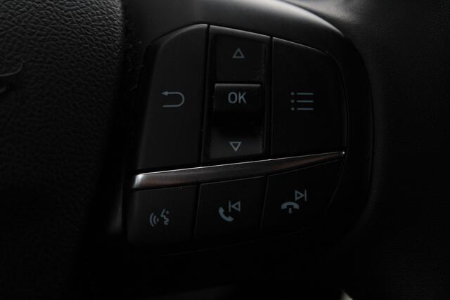 Ford FOCUS 1.0 EcoBoost Hybrid Connected