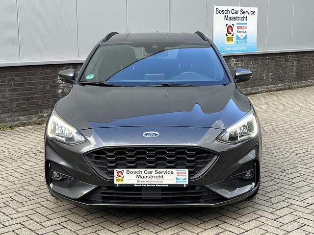 Ford FOCUS Wagon 1.0 EcoBoost ST Line | Winter-pakket | 1.Eigenaar | Dealer onderhouden | Carplay | Cruise & Climate Control | PDC| Keyless | Interesse, Proefrit? Bel of app met: 06-24 28 28 42