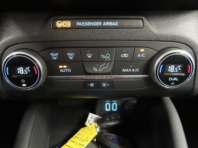 Ford FOCUS Wagon 1.0 EcoBoost Hybrid Titanium X Business |1e EIG!|PDC|Camera|Clima!