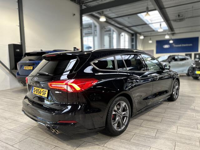 Ford FOCUS Wagon EcoBoost Hybrid 125 pk ST Line | Trekhaak | Winter Pack | Camera | full LED | 4 seiz. banden | Navi | Clima | Cruise